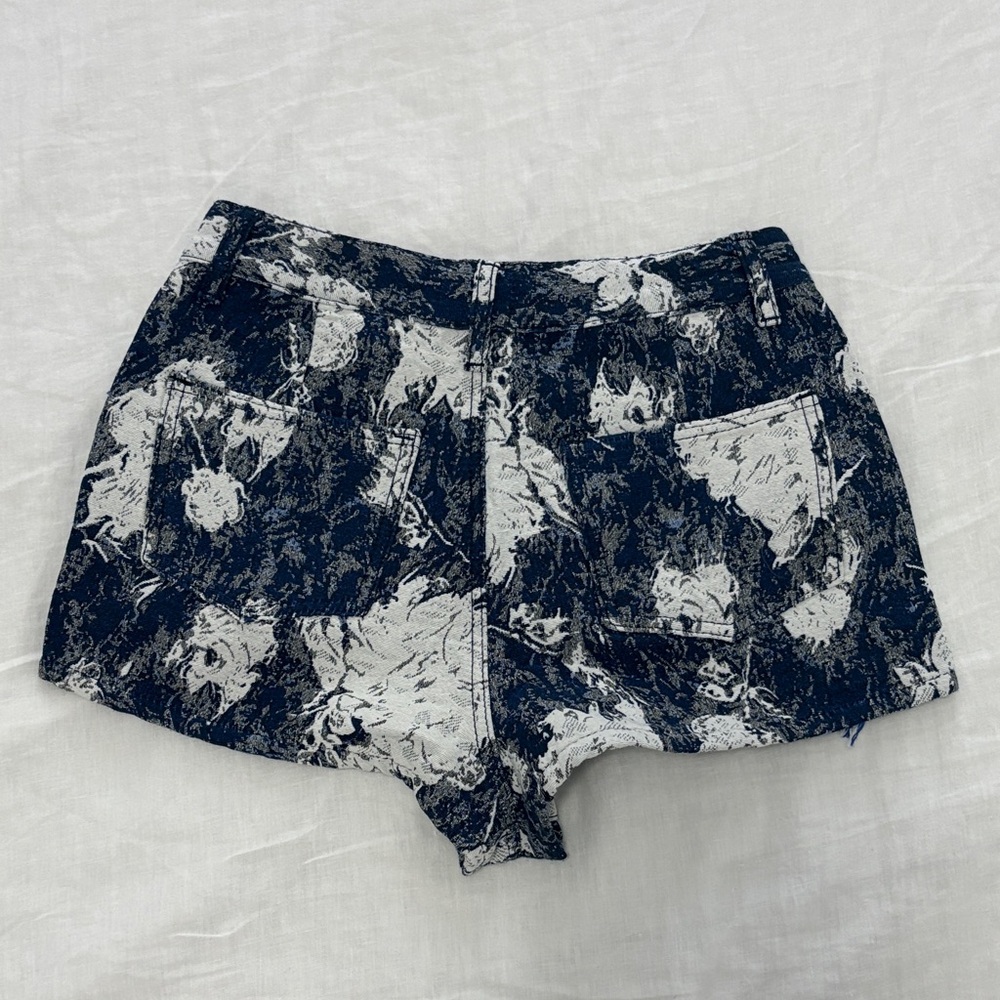 PLT Blue Printed Jacquard Twill Tassel Side Shorts - Picture 10 of 12